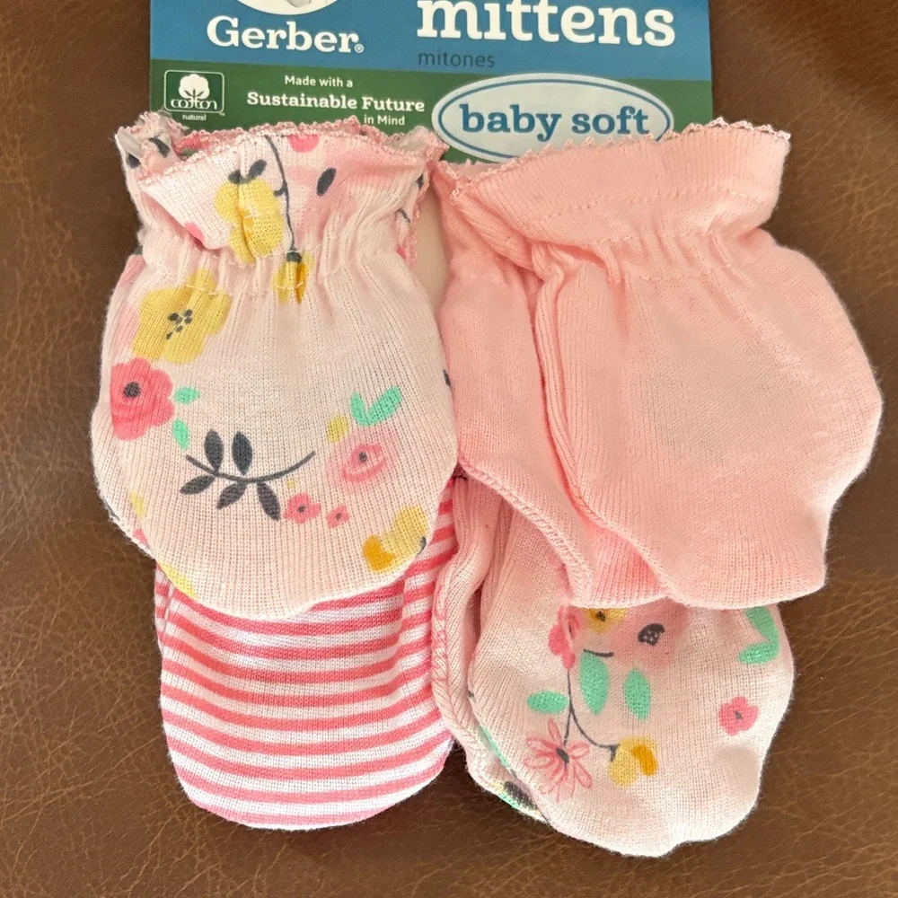 0-3M Gerber Baby Soft Floral and Pink Mittens - 4 Pack